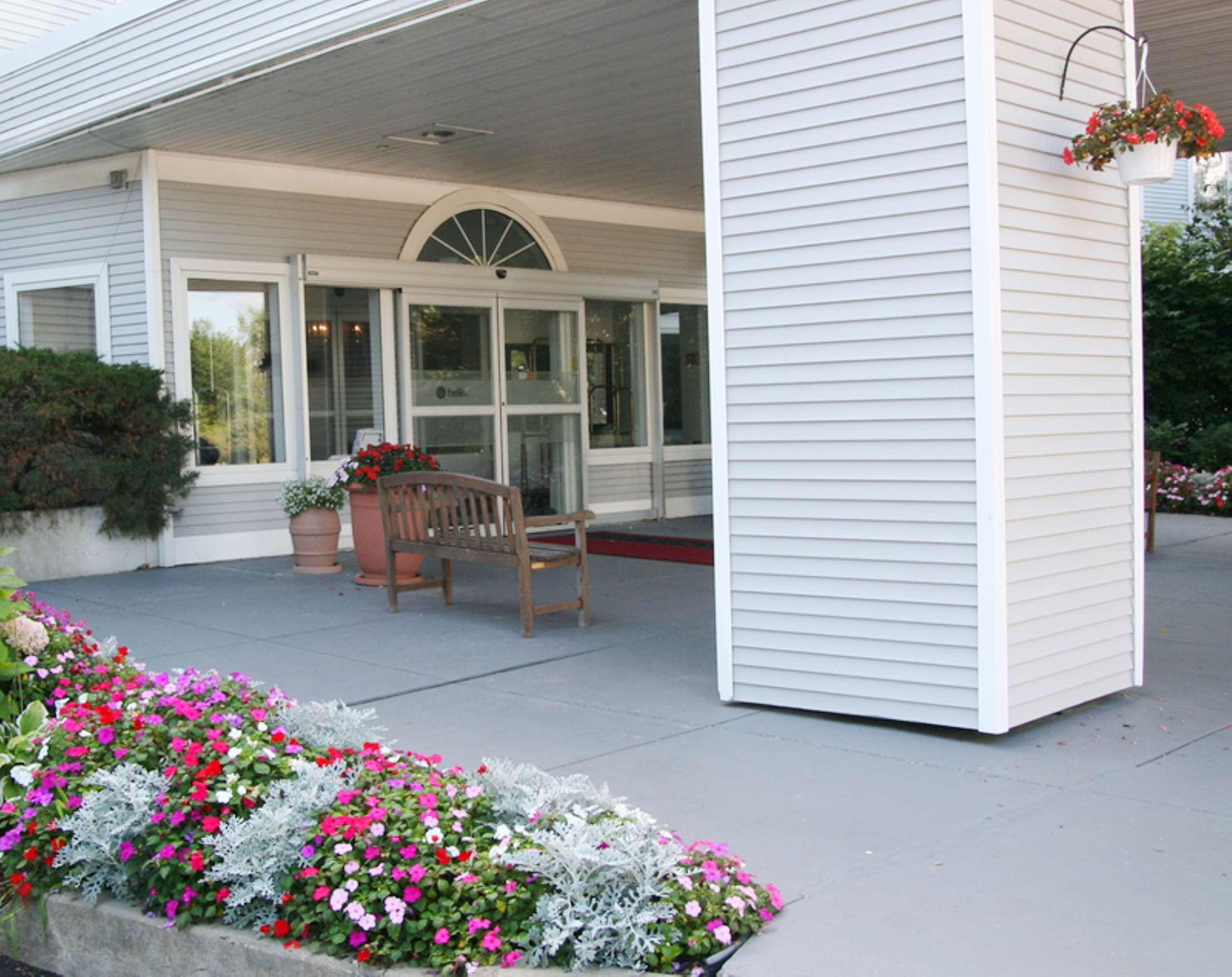Hampton Inn Burlington - Colchester Exterior photo
