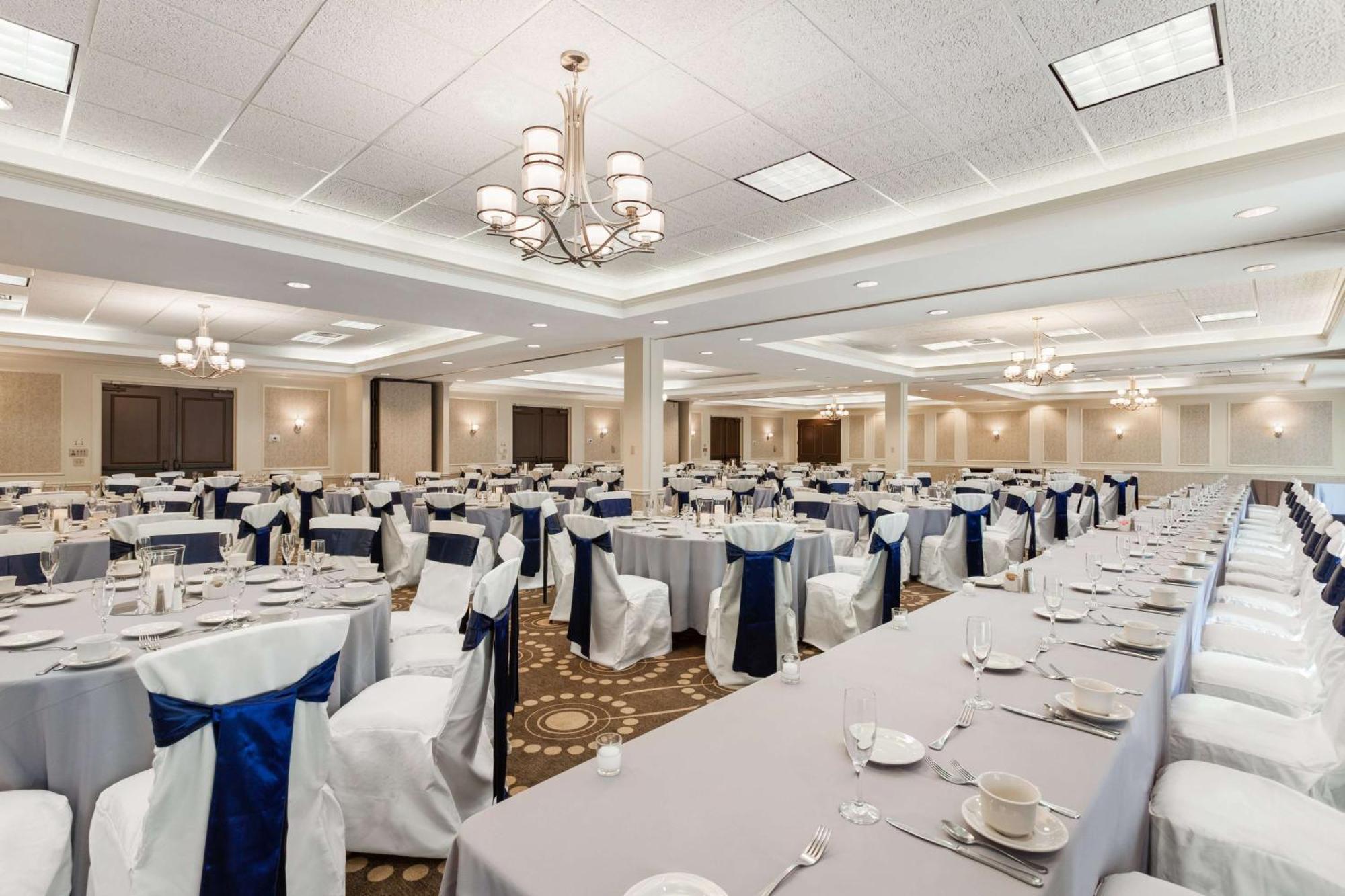 Hampton Inn Burlington - Colchester Exterior photo